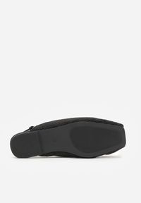 Born2be - Czarne Sandały Ozdobione Plecionką i Aplikacjai Hellia. Okazja: na co dzień. Zapięcie: sprzączka. Kolor: czarny. Materiał: jeans. Wzór: aplikacja. Sezon: lato. Styl: klasyczny, casual, elegancki #6