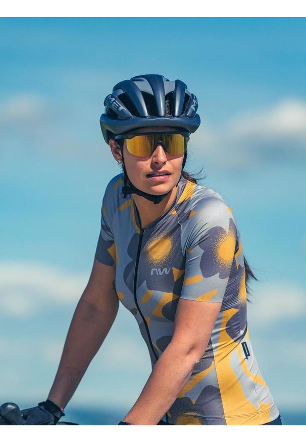 Koszulka rowerowa NORTHWAVE Blade Woman Jersey Short Sleeve. Kolor: beżowy. Materiał: jersey