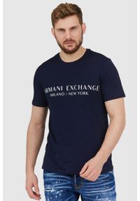 Armani Exchange - ARMANI EXCHANGE Granatowy t-shirt męski z aplikacją z logo. Kolor: niebieski. Materiał: prążkowany. Wzór: aplikacja