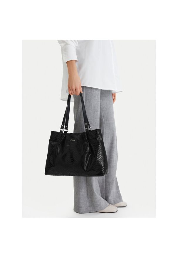 Torebka Lasocki. Kolor: czarny