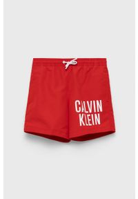 Calvin Klein Jeans szorty kąpielowe dziecięce kolor czerwony. Kolor: czerwony. Materiał: poliester, materiał. Wzór: nadruk