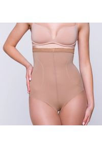 Rajstopy Gabriella Hight Shaper 20 den beige. Stan: podwyższony. Kolekcja: plus size. Kolor: beżowy. Materiał: skóra, poliamid, bawełna, koronka, elastan. Wzór: gładki, aplikacja, koronka