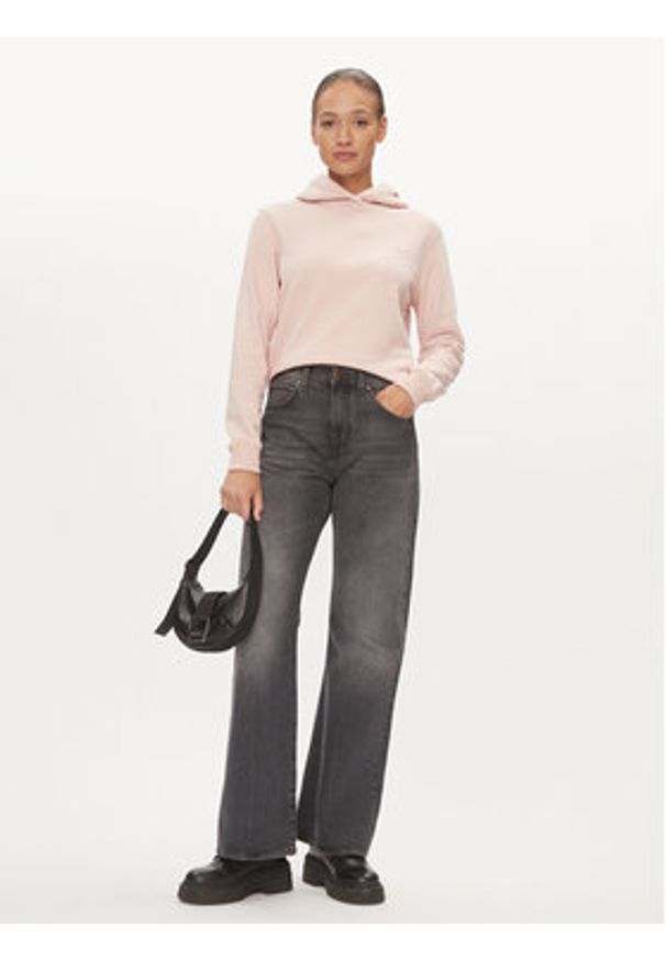 Calvin Klein Jeans Bluza Embro Badge J20J223227 Różowy Regular Fit. Kolor: różowy. Materiał: bawełna