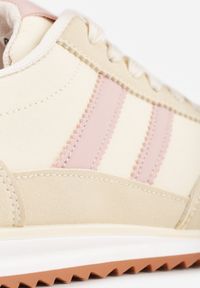 Born2be - Beżowe Sneakersy z Geometrycznym Motywem Jannata. Okazja: na co dzień. Kolor: beżowy. Materiał: jeans, dresówka. Wzór: geometria #5