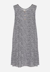 Born2be - Czarna Bawełniana Rozkloszowana Sukienka Ozdobiona Kwiatami i Guzikami Lisavella. Okazja: na spacer, na co dzień. Kolor: czarny. Materiał: bawełna. Wzór: kwiaty, aplikacja. Sezon: lato. Styl: elegancki, casual, klasyczny #5