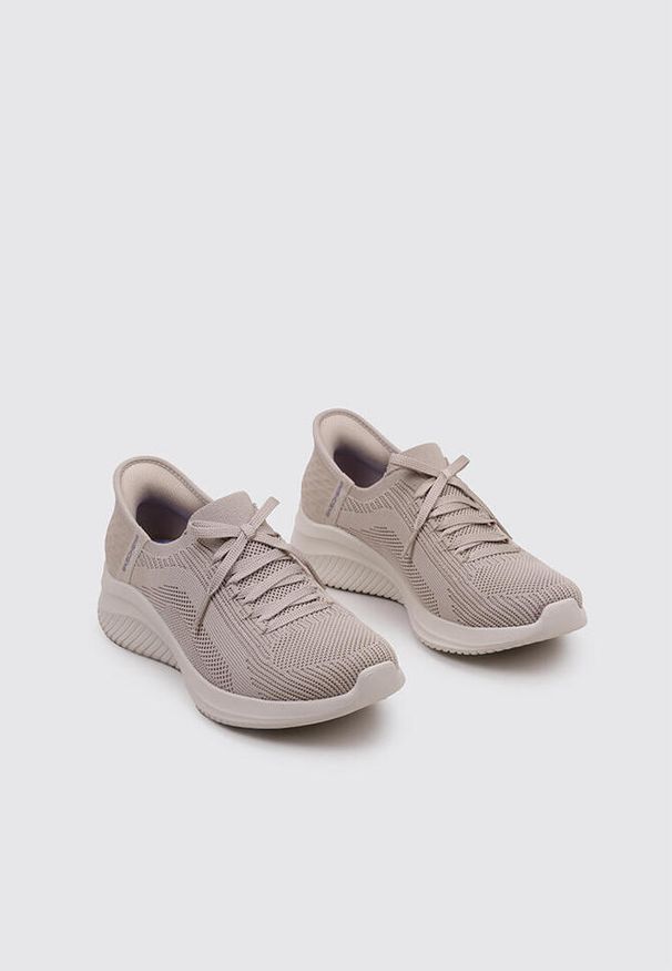 skechers - Buty sportowe Sneakersy damskie, Skechers Slip-Ins Ultra Flex 3.0 - Brilliant. Zapięcie: sznurówki. Kolor: beżowy. Materiał: materiał, syntetyk, tkanina. Szerokość cholewki: normalna. Sport: turystyka piesza