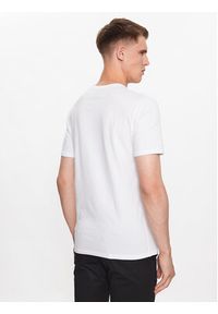 Guess T-Shirt M3YI26 J1314 Biały Slim Fit. Kolor: biały. Materiał: bawełna #2