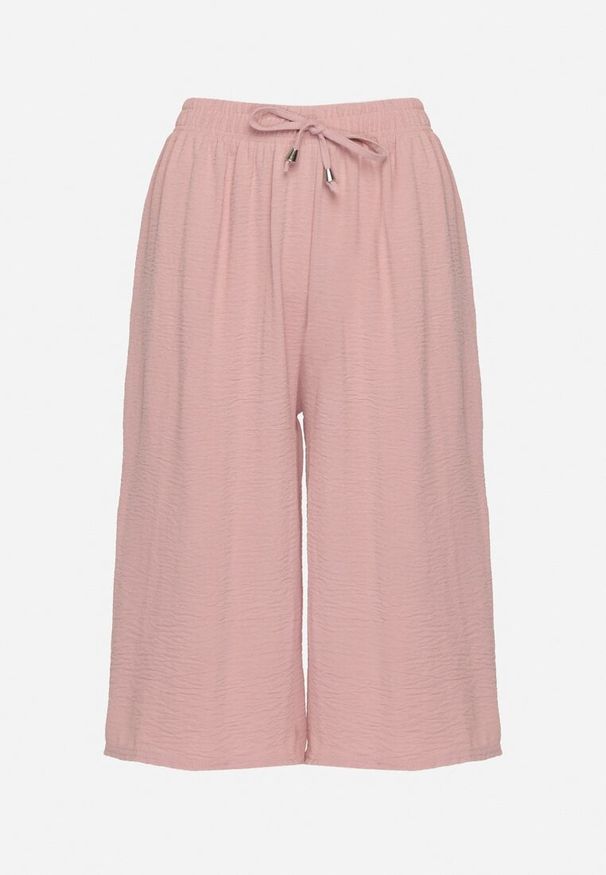 Born2be - Różowe Szerokie Spodnie Typu Kuloty z Bawełną i Wysokim Stanem Talivelle. Okazja: na co dzień. Stan: podwyższony. Kolor: różowy. Materiał: bawełna. Styl: casual, elegancki