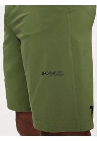 columbia - Columbia Szorty materiałowe Triple Canyon™ Short II 2071973 Zielony Active Fit. Kolor: zielony. Materiał: syntetyk