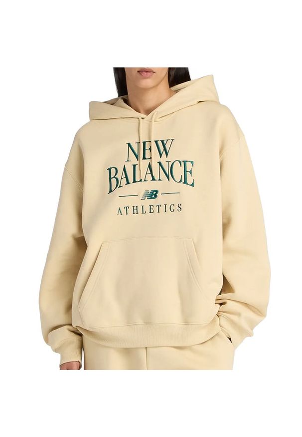 Bluza damska New Balance WT61U6QSABC - żółta. Okazja: na co dzień. Kolor: żółty. Materiał: dresówka, poliester, bawełna, prążkowany. Wzór: napisy. Styl: casual, klasyczny