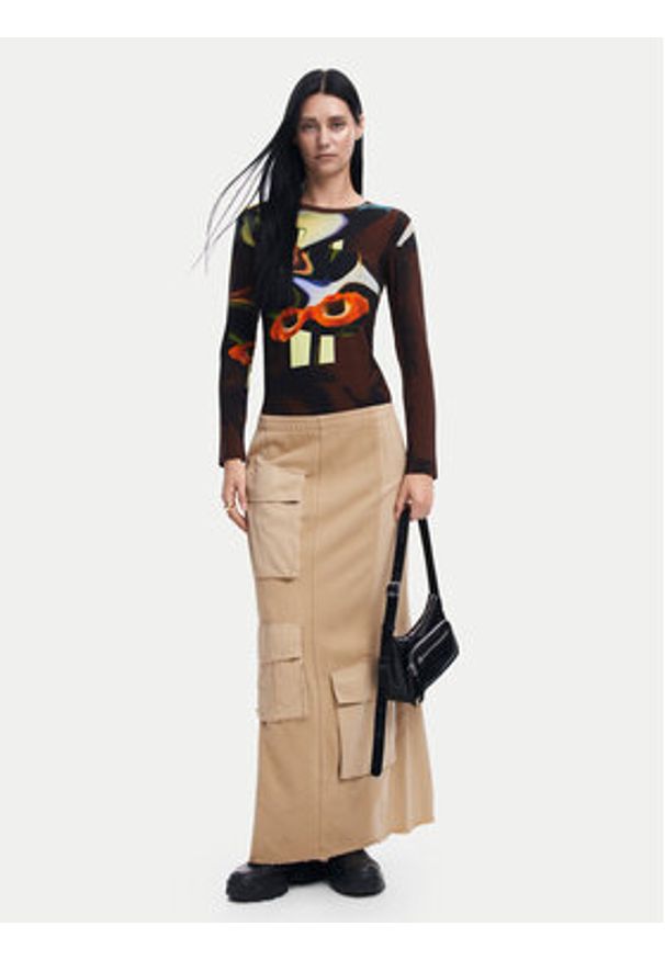 Desigual Bluzka Dreamy 24WWTK47 Brązowy Slim Fit. Kolor: brązowy. Materiał: wiskoza