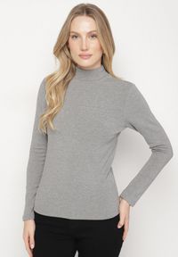 Born2be - Szara Bluzka Golf Typu Longsleeve Altera. Okazja: na co dzień, do pracy. Typ kołnierza: golf. Kolor: szary. Materiał: jeans. Długość rękawa: długi rękaw. Styl: casual, elegancki #5