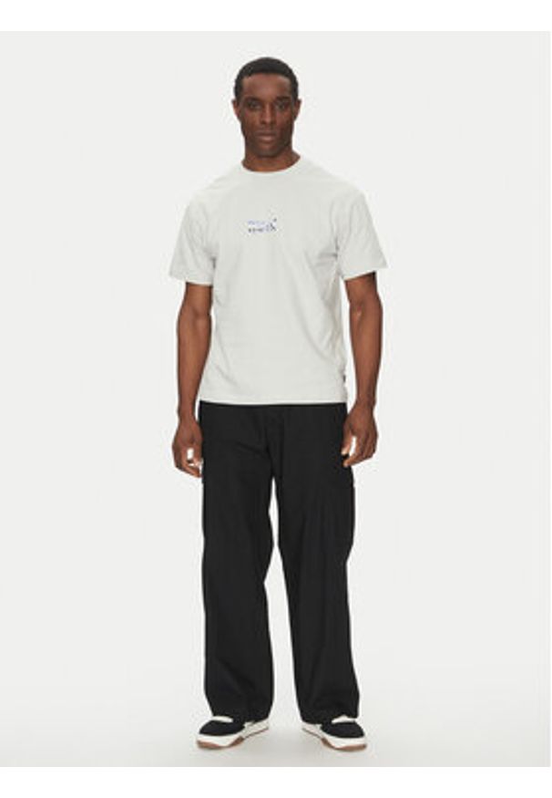 Quiksilver T-Shirt EQYZT08016 Szary Regular Fit. Kolor: szary. Materiał: bawełna
