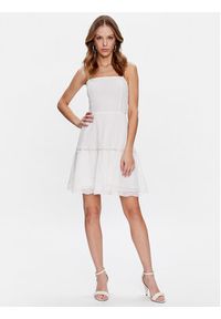 Guess Sukienka letnia Safa W3GK0M WEID0 Biały Regular Fit. Kolor: biały. Materiał: bawełna. Sezon: lato