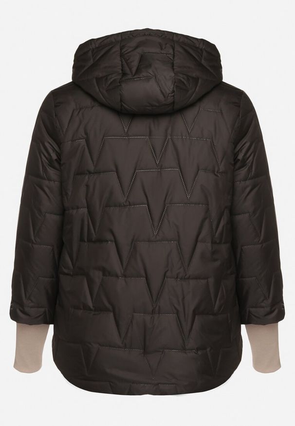 Born2be - Czarna Pikowana Kurtka o Prostym Kroju z Kapturem Tulorisa. Okazja: na co dzień, na spacer. Typ kołnierza: kaptur. Kolekcja: plus size. Kolor: czarny. Materiał: jeans. Wzór: aplikacja. Styl: casual, klasyczny, elegancki