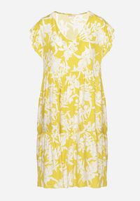 Born2be - Żółta Bawełniana Sukienka o Rozkloszowanym Kroju w Kwiaty Libella. Okazja: na co dzień, do pracy. Kolor: żółty. Materiał: bawełna. Wzór: kwiaty. Typ sukienki: rozkloszowane, proste. Styl: casual, elegancki #5