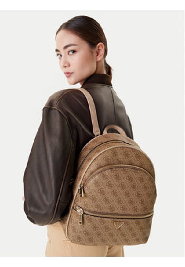 Guess Plecak Manhattan II HWSG71 18330 Brązowy. Kolor: brązowy. Materiał: skóra