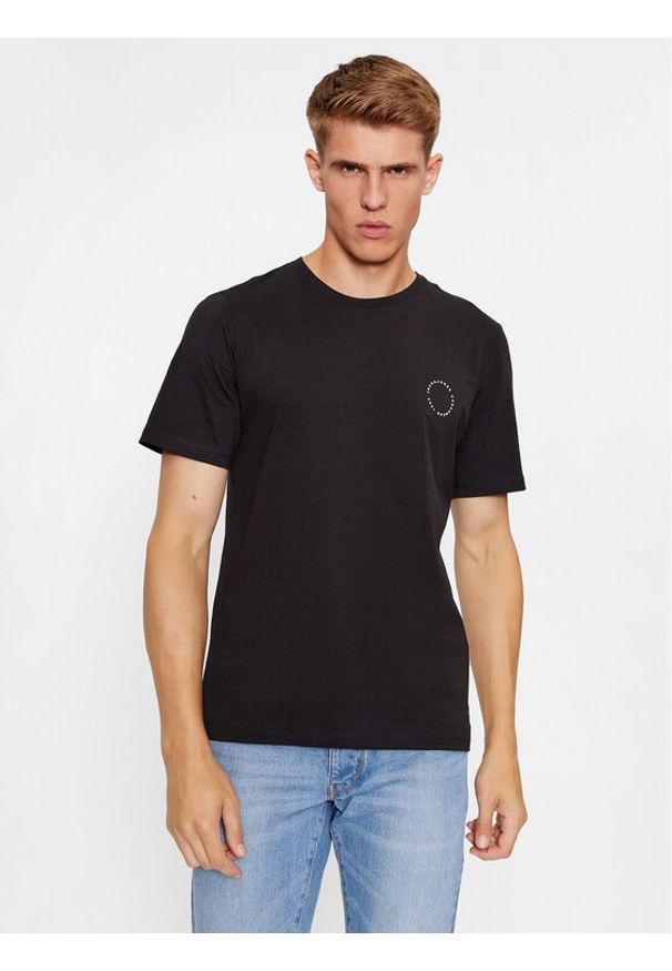 Jack & Jones - Jack&Jones T-Shirt 12235209 Czarny Regular Fit. Kolor: czarny. Materiał: bawełna