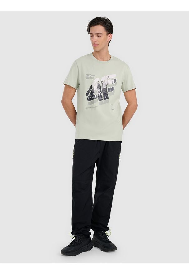 4f - 4F T-shirt regular z nadrukiem męski - turkusowy XXL. Kolor: turkusowy. Materiał: materiał, skóra. Wzór: nadruk