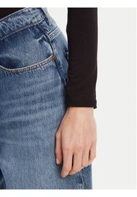 Guess Body W5YP05 K68D2 Czarny Slim Fit. Kolor: czarny. Materiał: wiskoza