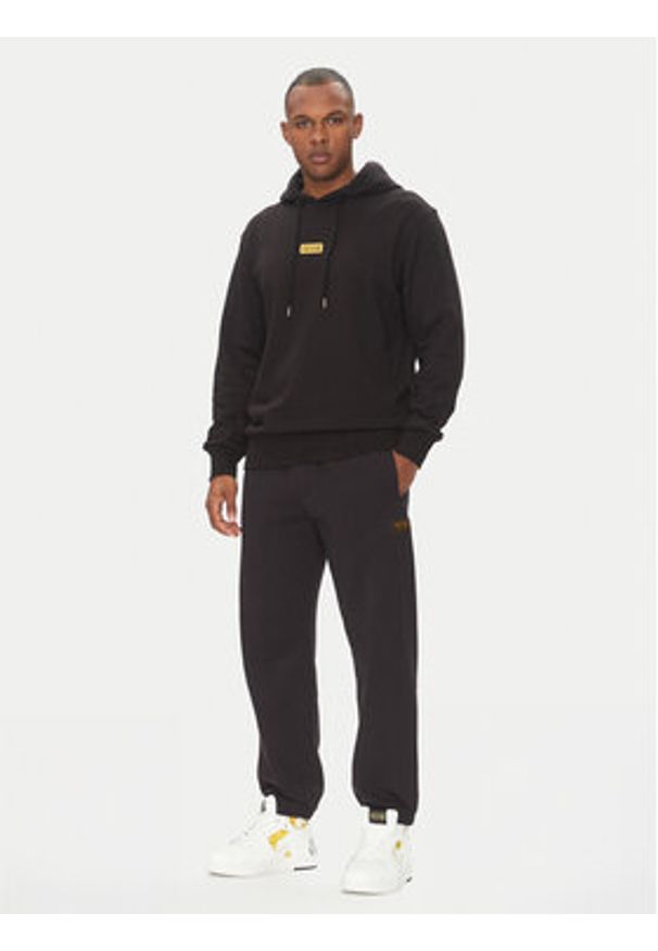 Versace Jeans Couture Spodnie dresowe 78GAAT08 Czarny Regular Fit. Kolor: czarny. Materiał: bawełna