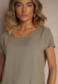 Renee - Ciemnobeżowa Wiskozowa Bluzka Oversize Lirealia. Okazja: na co dzień. Kolor: beżowy. Materiał: wiskoza. Styl: casual #4
