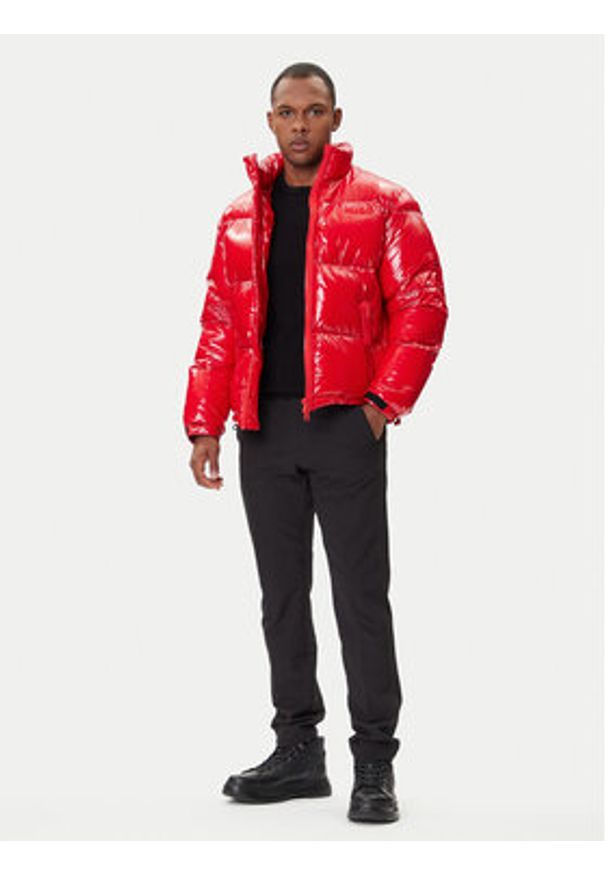 Hugo - HUGO Kurtka zimowa 50549251 Czerwony Regular Fit. Kolor: czerwony. Materiał: syntetyk. Sezon: zima