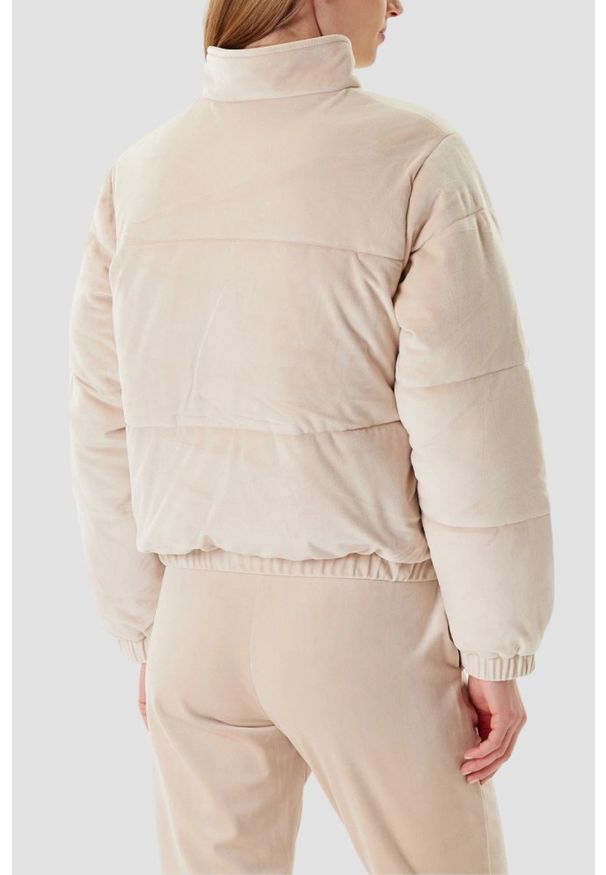 Guess - GUESS Beżowa zamszowa damska kurtka Couture Puffer, Rozmiar M. Kolor: beżowy. Materiał: zamsz