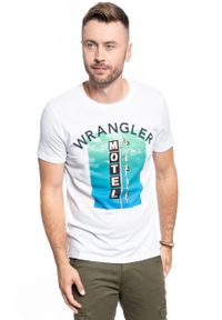 Wrangler - MĘSKI T-SHIRT WRANGLER SS GOOD TIMES TEE WHITE W7F8FK989 112131814