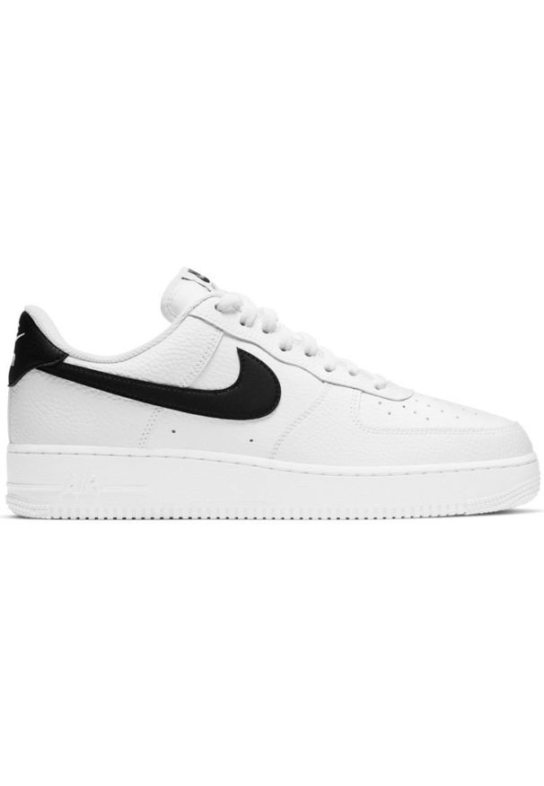 Buty Nike Air Force 1 '07 M CT2302-100 białe. Okazja: na co dzień. Kolor: biały. Materiał: skóra. Model: Nike Air Force. Sport: koszykówka