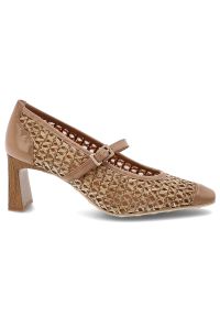 Czółenka damskie Hispanitas, z łączonych materiałów z ażurową cholewką o plecionym wykończeniu stabilny obcas o słupkowym kształcie, beżowe, RHV26460. Kolor: beżowy. Materiał: materiał. Szerokość cholewki: normalna. Wzór: ażurowy. Obcas: na obcasie. Wysokość obcasa: średni #5
