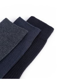 Gino Rossi Zestaw 3 par wysokich skarpet męskich 3MB-003-AW24 (3-pack) Kolorowy. Materiał: bawełna. Wzór: kolorowy