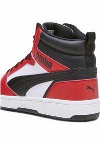 Buty do chodzenia męskie Puma Rebound V6. Kolor: biały, czarny, czerwony, wielokolorowy. Materiał: syntetyk, materiał. Szerokość cholewki: normalna. Sport: turystyka piesza