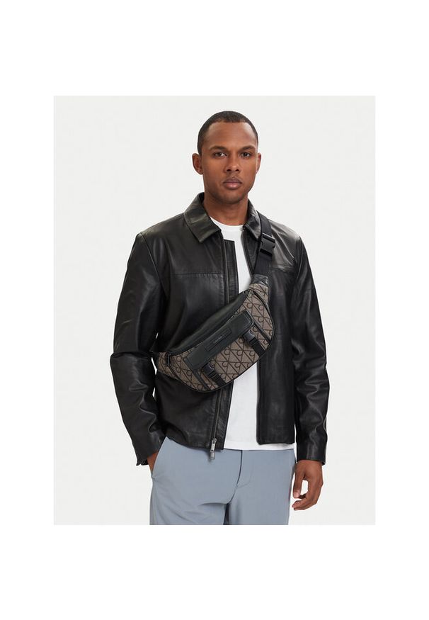 Nerka Calvin Klein. Kolor: beżowy