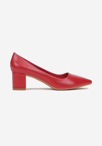 Born2be - Czerwone Czółenka Bealuen. Nosek buta: szpiczasty. Kolor: czerwony. Wzór: bez wzorów, gładki. Obcas: na obcasie. Styl: klasyczny, elegancki. Wysokość obcasa: średni #3
