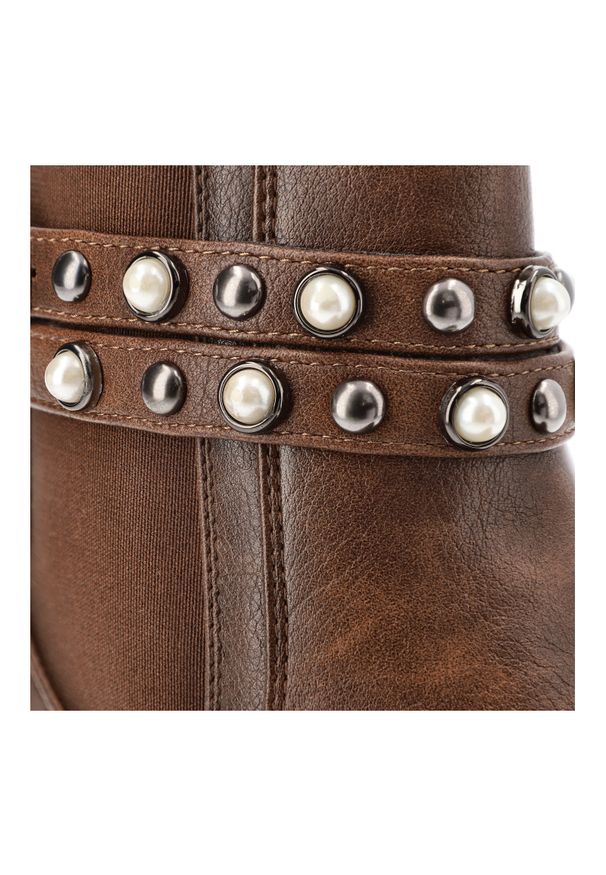 Brązowe Botki Rieker Ocieplane Obuwie Damskie. Okazja: na co dzień. Zapięcie: pasek. Kolor: brązowy. Materiał: skóra ekologiczna. Obcas: na obcasie. Styl: casual, elegancki. Wysokość obcasa: średni