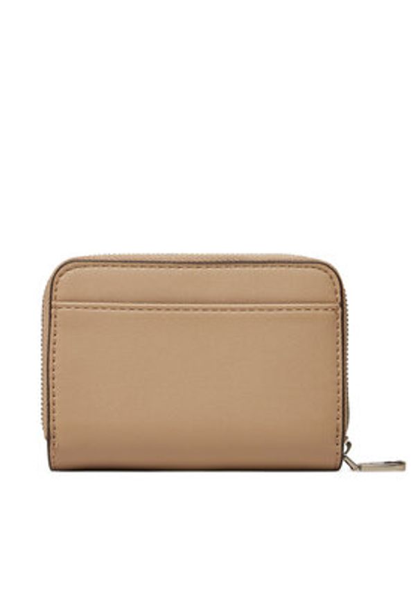 Calvin Klein Jeans Mały Portfel Damski Sculpted Med Zip Around Wallet LV04K1004G Beżowy. Kolor: beżowy. Materiał: skóra