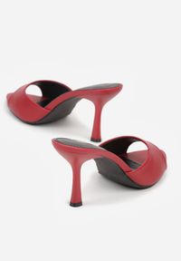 Born2be - Bordowe Klapki na Szpilce z Otwartym Noskiem w Szpic Sewnessa. Okazja: na spotkanie biznesowe, do pracy. Nosek buta: otwarty. Kolor: czerwony. Materiał: jeans, koronka. Obcas: na szpilce. Styl: biznesowy, elegancki #6