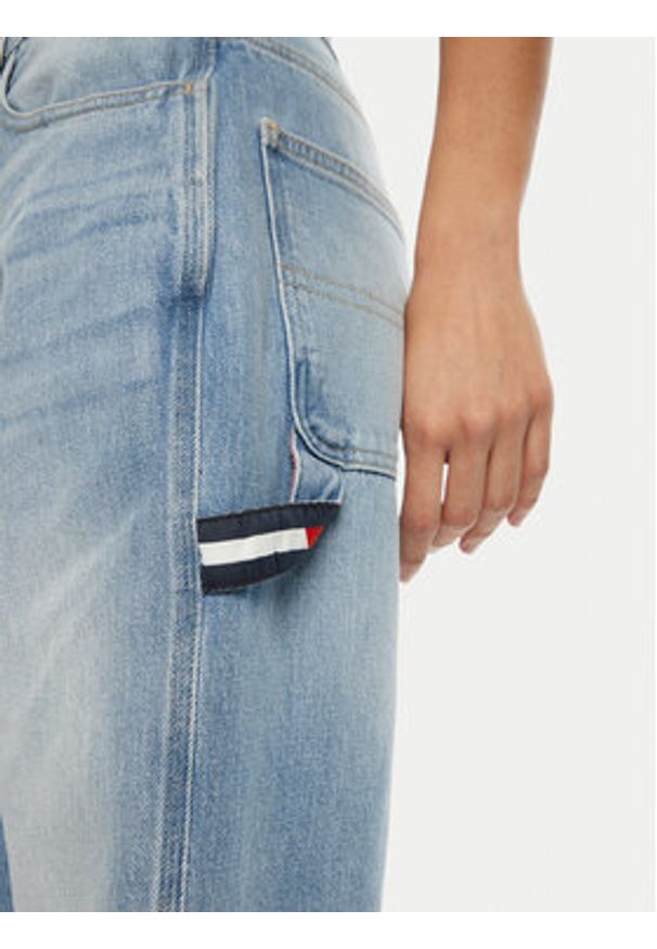 Tommy Jeans Jeansy Mia DW0DW19572 Niebieski Relaxed Fit. Kolor: niebieski