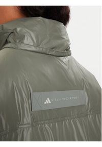 Adidas by Stella McCartney - adidas by Stella McCartney Kurtka zimowa JX4339 Zielony Loose Fit. Kolor: zielony. Materiał: syntetyk. Sezon: zima