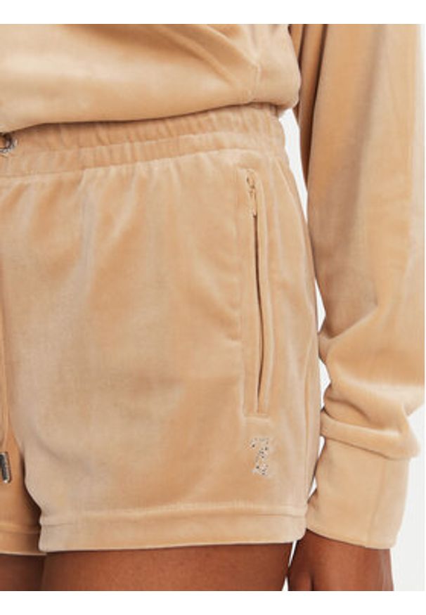 Juicy Couture Szorty sportowe Tamia JCWH121001 Beżowy Regular Fit. Kolor: beżowy. Materiał: syntetyk