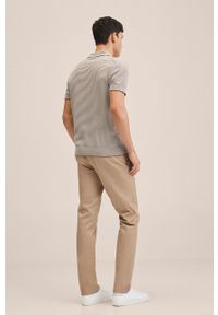 Mango Man spodnie Dublino męskie kolor beżowy w fasonie chinos. Kolor: beżowy. Materiał: tkanina, włókno. Wzór: gładki #6
