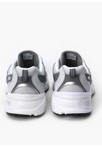 New Balance - Sneakersy damskie NEW BALANCE 530 GR530CB. Kolor: szary. Materiał: materiał, jeans, guma
