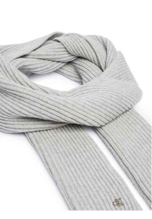 Calvin Klein Szalik Ck Metal Wool Rib Scarf LV04D8056G Szary. Kolor: szary. Materiał: wełna