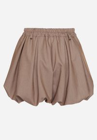 Born2be - Brązowe Szorty z Wiskozą o Fasonie Bombki Kolindra. Okazja: na co dzień. Kolor: beżowy. Materiał: wiskoza. Styl: elegancki, casual