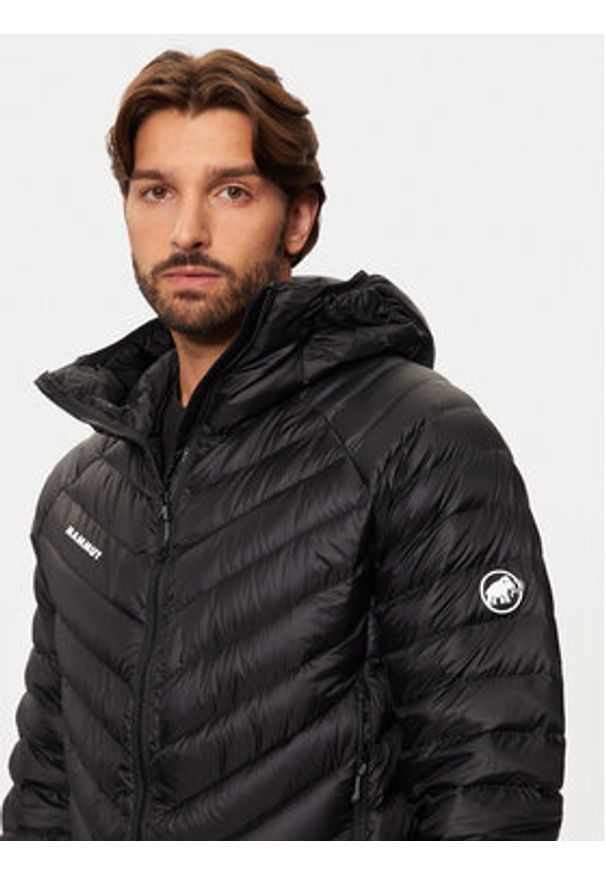 Mammut Kurtka puchowa Broad Peak 1013-02961 Czarny Regular Fit. Kolor: czarny. Materiał: syntetyk