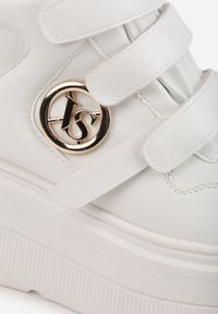 Renee - Białe Botki Sneakersy Vices na Platformie w Stylu Y2K Gelira. Okazja: na co dzień. Zapięcie: rzepy. Kolor: biały. Materiał: jeans. Wzór: aplikacja. Sezon: lato. Obcas: na platformie #3