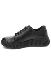 Czarne Sneakersy Wasak Skórzane Obuwie Damskie Na Stopy Wrażliwe. Okazja: na co dzień. Zapięcie: sznurówki. Kolor: czarny. Materiał: skóra. Wzór: grochy. Styl: casual, elegancki