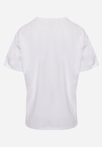 Born2be - Biały T-shirt z Bawełny Typu Oversize Nedika. Okazja: na co dzień. Kolor: biały. Materiał: bawełna. Styl: casual, klasyczny #7