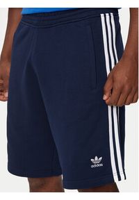 Adidas - adidas Szorty sportowe adicolor 3-Stripes IM9424 Granatowy Regular Fit. Kolor: niebieski. Materiał: bawełna. Styl: sportowy #4